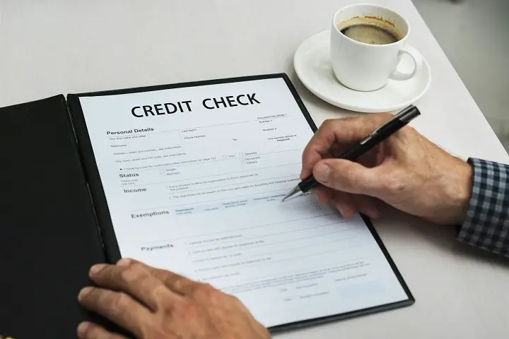 how to get a repo off your credit